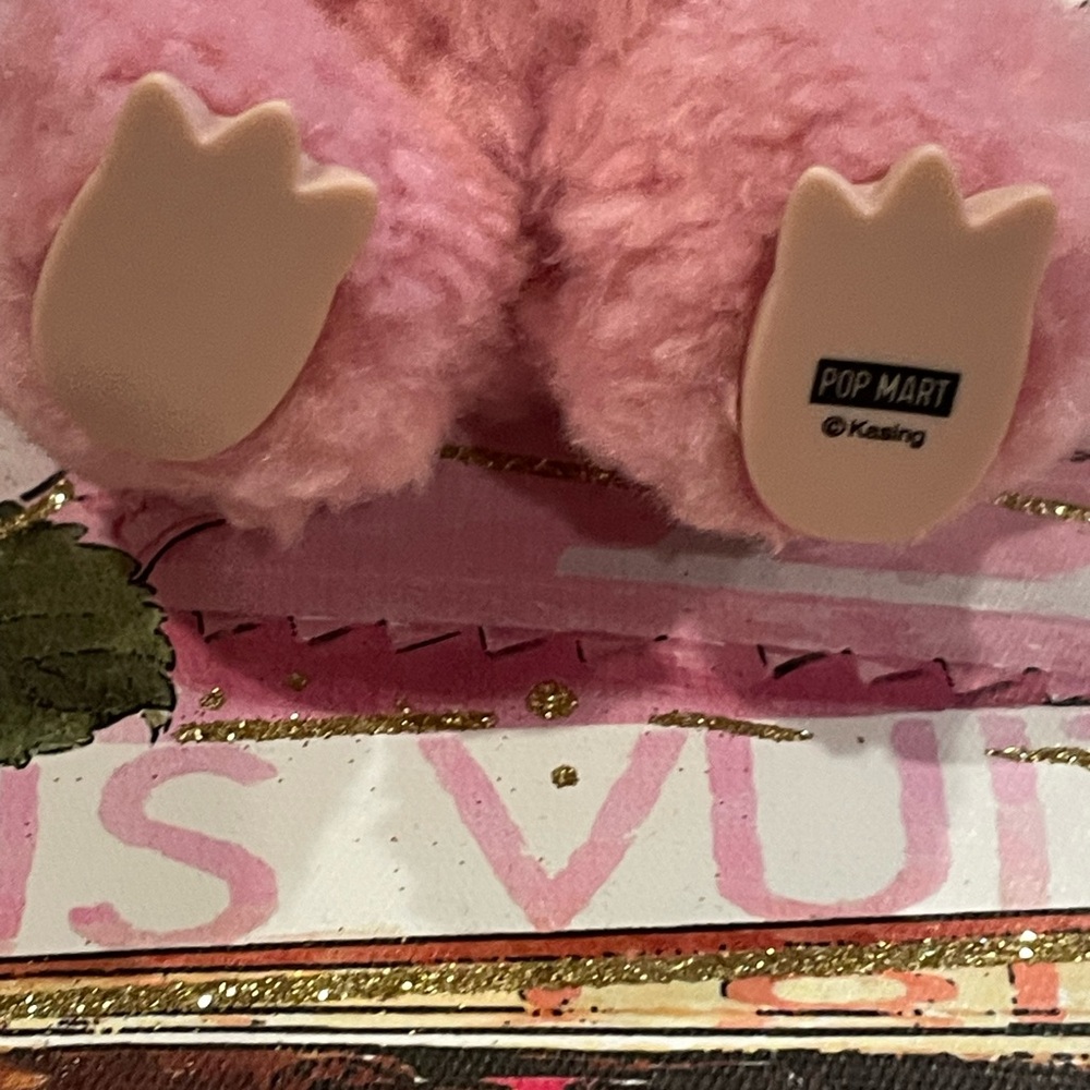 POP MART AUTHENTIC LABUBU Lychee Berry Pink Monster Plush Doll Keychain W/Outfit - Picture 5 of 17